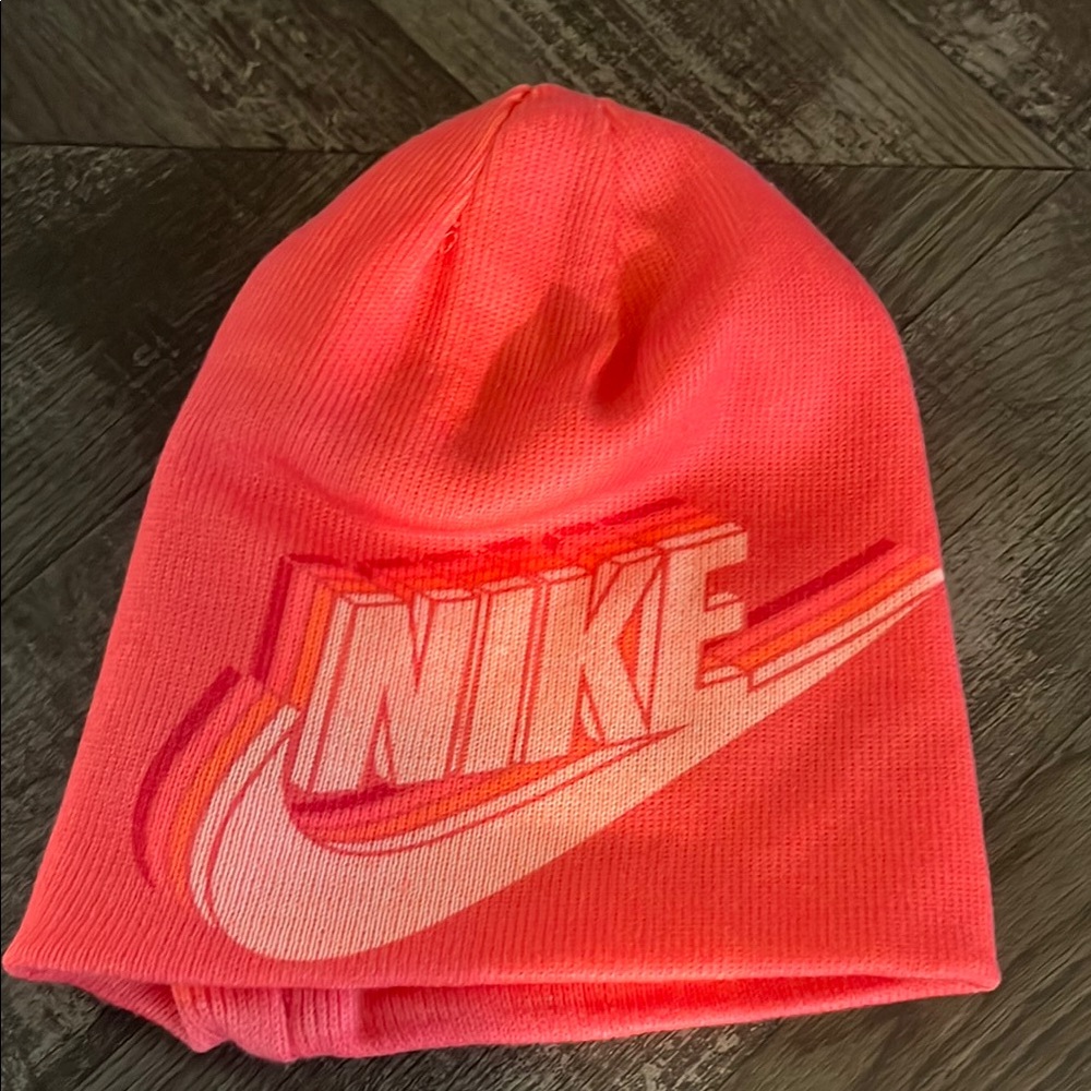 Nike Pink Knit Hat Sleek Design